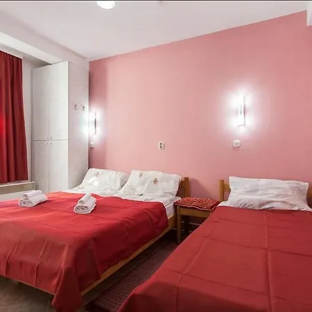 Kosta Center Port Guest house